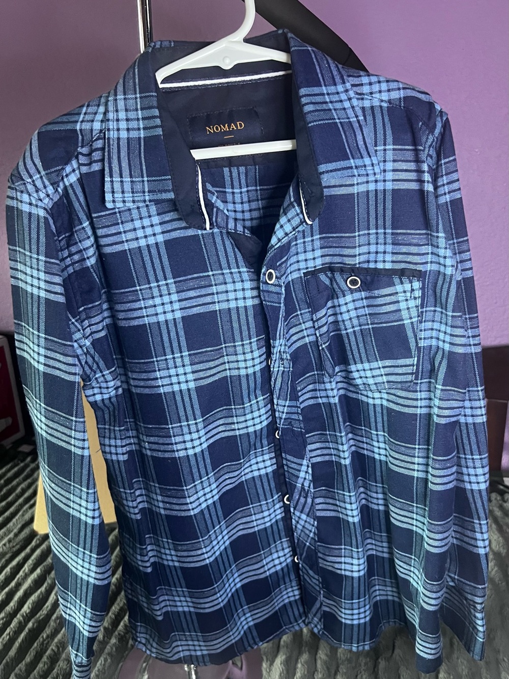 Big boys Nomad button down long sleeve Navy Blue plaid shirt Size 8 Small